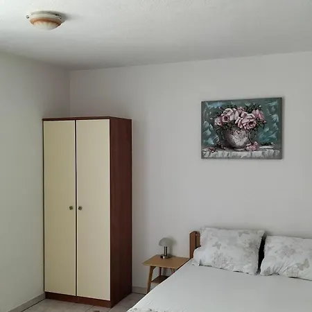Studie-apartment In Makarska, Kroatien