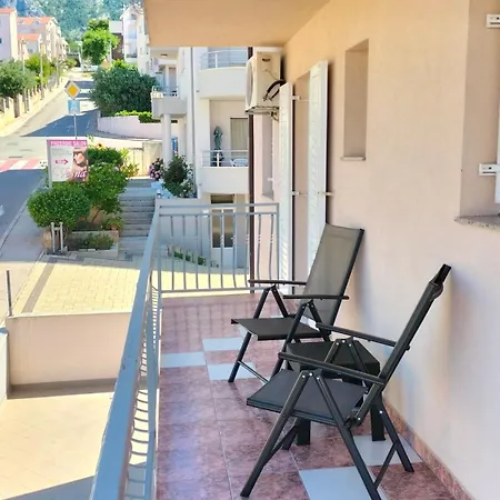 Studie-apartment In Makarska, Kroatien Макарска