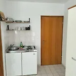 Apartamento Studie-apartment In Makarska, Kroatien