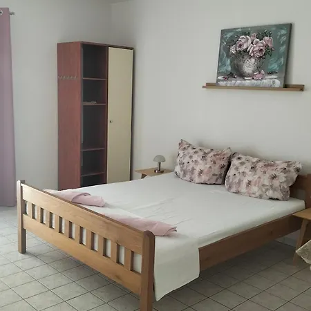 Studie-apartment In Makarska, Kroatien マカルスカ
