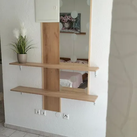 Appartement Studie-apartment In Makarska, Kroatien *