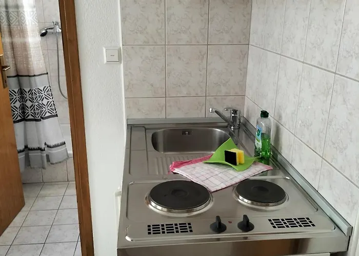 Apartment Studie-apartment In Makarska, Kroatien